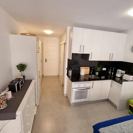 First Sealine Studio No 2 Close To And Sea, Terrace, Heated Pool, Wifi Lägenhet