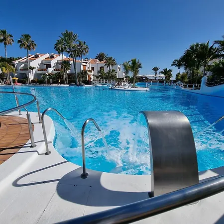 First Sealine Studio No 2 Close To And Sea, Terrace, Heated Pool, Wifi アパート *
