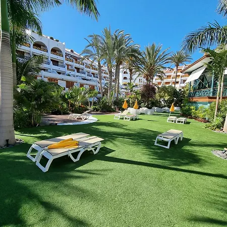 First Sealine Studio No 2 Close To And Sea, Terrace, Heated Pool, Wifi アパート